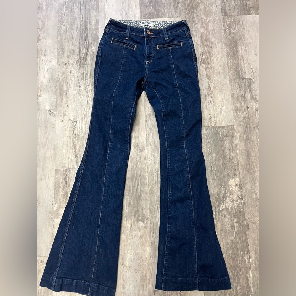 - Ariat Alexa flare jeans